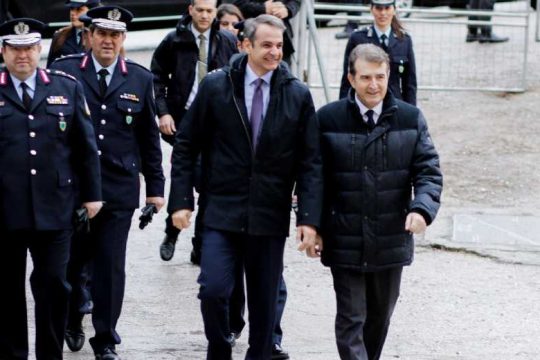 Ανάταξη της αστυνομίας, όχι πάταξη της κοινωνίας ζητούν απόστρατοι αστυνομικοί