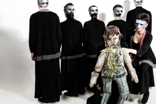 «Κατανόησέ με ή Σε Καταβροχθίζω»