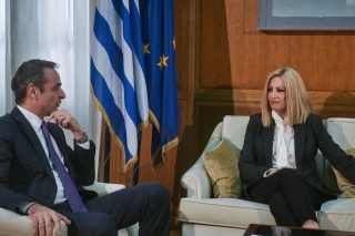 «Κουτοπονηριά» Μητσοτάκη καταγγέλλει τώρα η Γεννηματά
