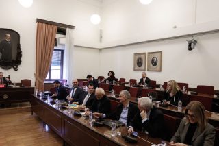 «Δεν δέχτηκα καμία πίεση για τη Novartis»