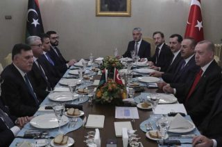Μπορούσε να αποτραπεί το σύμφωνο Ερντογάν – Σαράτζ;