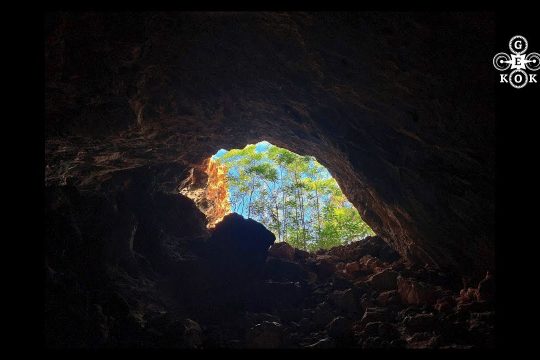Μέσα στο Σπήλαιο Σκοτεινού της Κρήτης
