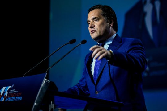 ΣΥΡΙΖΑ: Κυνικός ο Άδωνις για 13η σύνταξη και κατώτατο μισθό