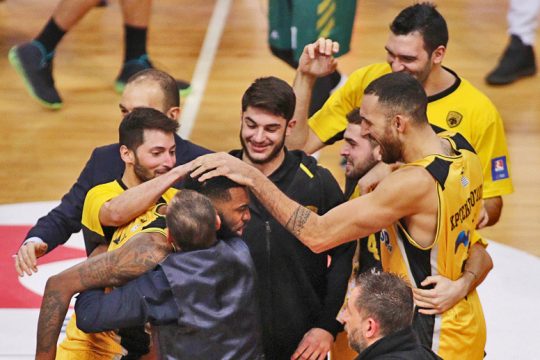 Η ΑΕΚ γονάτισε τον αποκαμωμένο Παναθηναϊκό