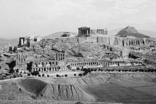 Η οιδιπόδεια τύφλωση του Φρόιντ στην Ακρόπολη