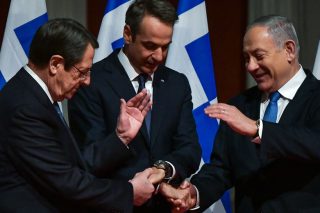 Αγωγός… αναβάθμισης της Ελλάδας, με το βλέμμα στην Τουρκία