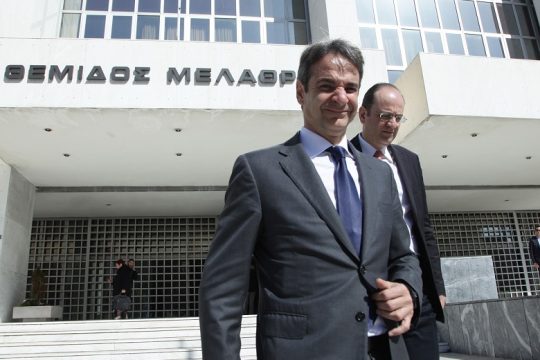 Ο πρωθυπουργός και η «ανεξάρτητη» Δικαιοσύνη
