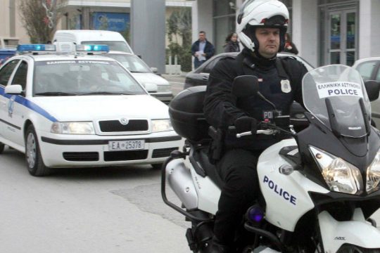 Τρεις συλλήψεις για διαρρήξεις σε καταστήματα της Θεσσαλονίκης
