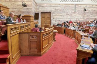 Πυρ ομαδόν για την έμμεση αναγνώριση των κολεγίων