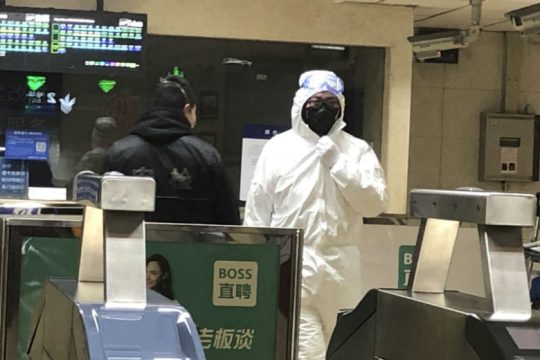 Πάνω από 170 σε κρίσιμη κατάσταση από τον κοροναϊό στην Κίνα