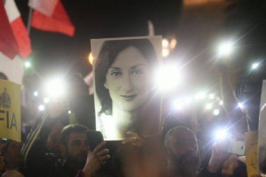 Παραιτήθηκε ο αρχηγός της αστυνομίας στη Μάλτα για τη δολοφονία Γκαλιζία