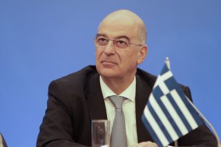 Για στέρεες σχέσεις με τους γείτονες…
