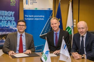 Πλωτό «πρατήριο» LNG της ΔΕΠΑ στην Αν. Μεσόγειο