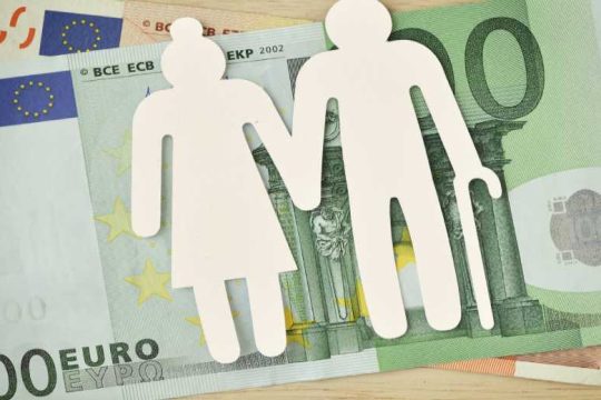 Τελευταίες πινελιές στις ρυθμίσεις Βρούτση για τις συντάξεις