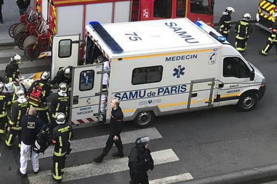 Νεκρός ο δράστης της φονικής επίθεσης με μαχαίρι στη Γαλλία