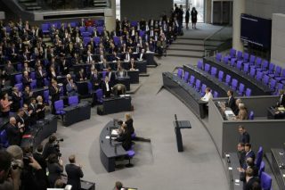 Παράνομο κρίνει το τουρκο-λιβυκό μνημόνιο η γερμανική Βουλή