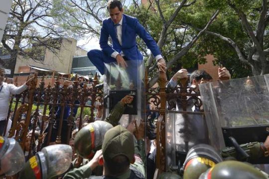 Εχασε τον έλεγχο του Κογκρέσου ο Γουαϊδό 