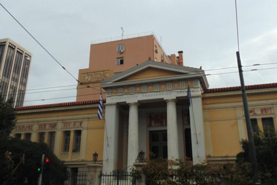 Βελτιωμένη αλλά σοβαρή η κατάσταση της υγείας του Ανδρέα Μικρούτσικου