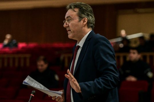 Συνεχίζεται η αγόρευση Καμπαγιάννη στη δίκη της Χρυσής Αυγής
