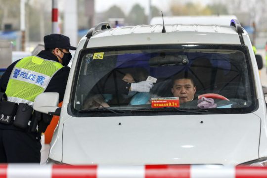 Πέντε κινεζικές πόλεις σε καραντίνα για τον κοροναϊό