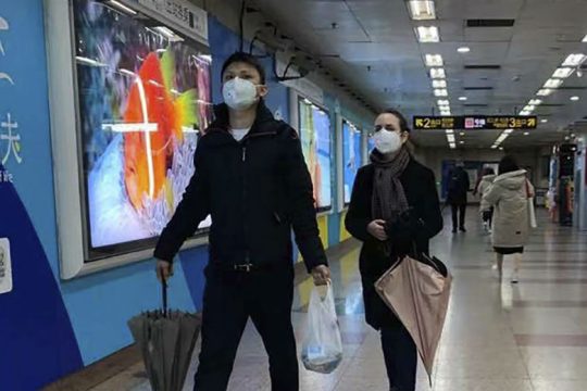 Ενισχύεται η ικανότητα μετάδοσης του κινεζικού κοροναϊού