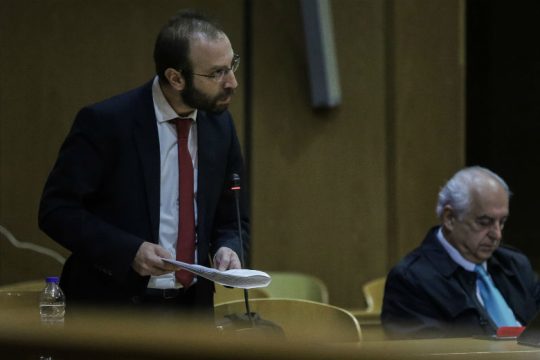 «Δεν πρέπει με την απόφασή σας να μαχαιρώσετε ξανά τον Φύσσα»