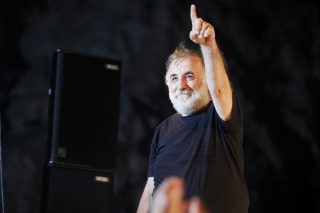 Για τον Θάνο, τότε (β’)