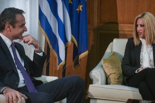 Προς το τέλος της η συναίνεση Γεννηματά-Μητσοτάκη