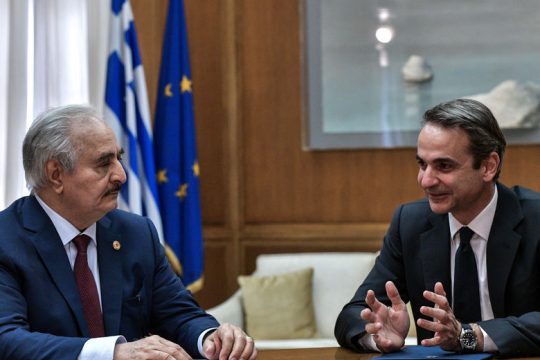 Αθήνα και Χάφταρ συμφωνούν για Λιβύη και μνημόνια