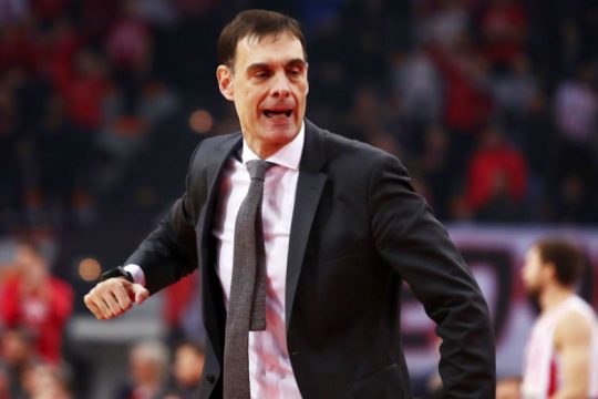 Κοντά στην επιστροφή στον Ολυμπιακό ο Μπαρτζώκας