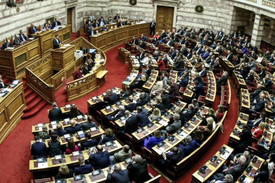 Συζήτηση για την επικαιροποίηση της αμυντικής συμφωνίας με τις ΗΠΑ [LIVE]