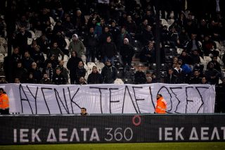 Οι οπαδοί, τα αφεντικά, ο πρωθυπουργός