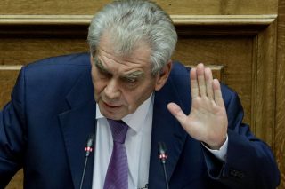 Παπαγγελόπουλος κατά Ράικου για ψευδορκία