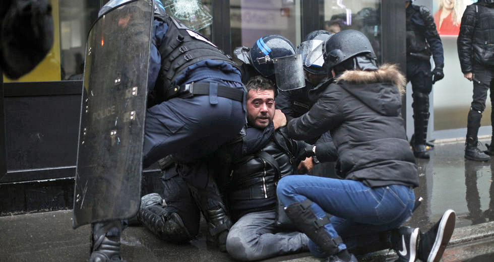 Μπρα ντε φερ συνδικάτων-κυβέρνησης