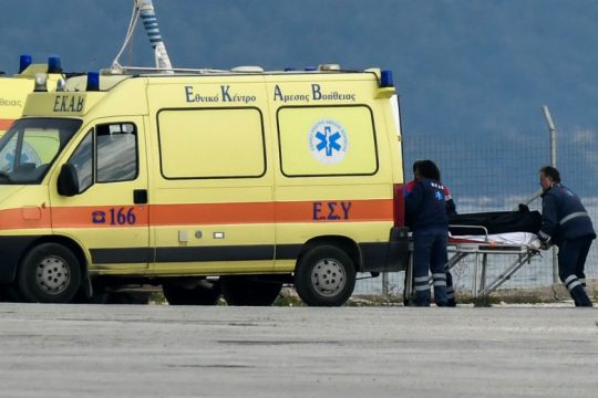 Λιγοστεύουν οι ελπίδες για επιζώντες στο ναυάγιο των Παξών