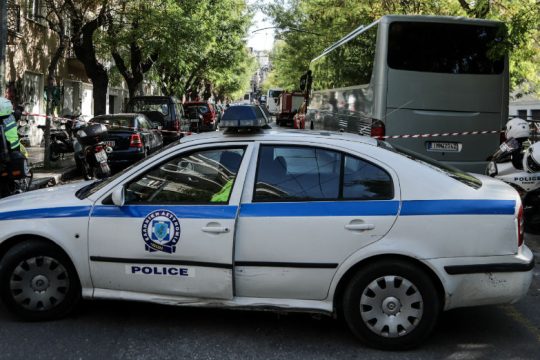 Τρεις συλλήψεις από την Αντιτρομοκρατική