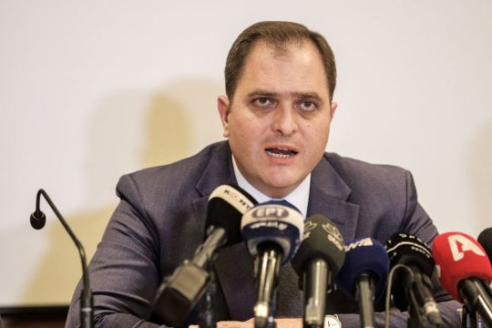 Ενταση στις ΔΟΥ από τις διαμαρτυρίες συνταξιούχων