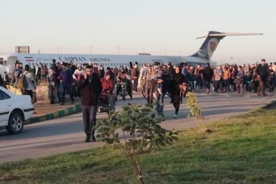 Σε δρόμο ιρανικής πόλης προσγειώθηκε αεροπλάνο με 150 επιβαίνοντες