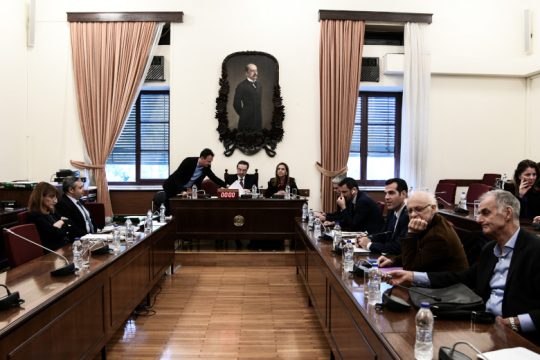 «Άναψαν τα αίματα» στην Προανακριτική από την κατάθεση Ράικου