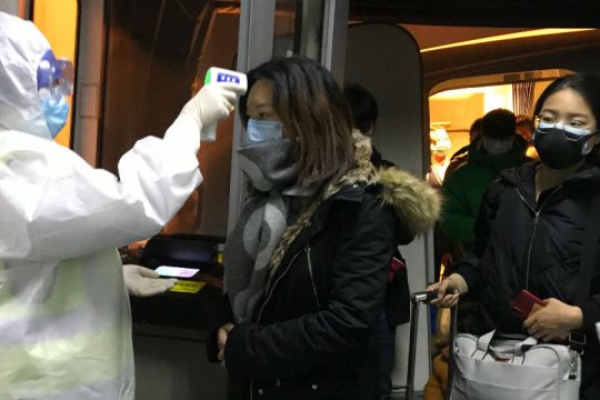 Πρώτο θανατηφόρο κρούσμα του κοροναϊού εκτός επαρχίας Χουμπέι
