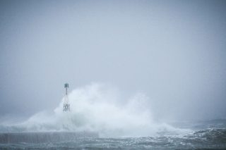 Δεύτερο ρυμουλκό σπεύδει για να συνδράμει το «Aeolos»