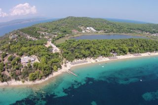 Το κακό έρχεται από μακριά