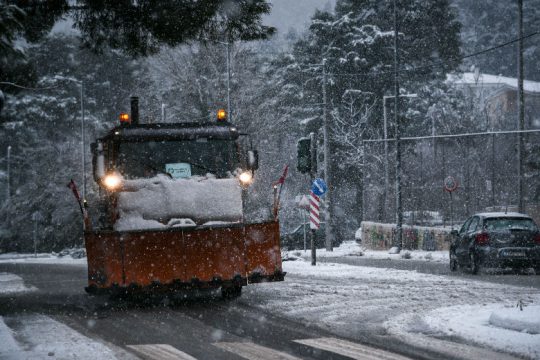 Επιμένει σε Αττική, Εύβοια, Αιγαίο και Κρήτη ο Ηφαιστίων