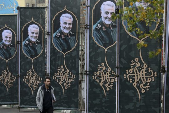 Η Τεχεράνη αποχαιρετά τον στρατηγό της