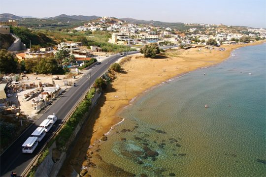 «Καρφιά» ΕΟΤ προς την Περιφέρεια για το οδικό τμήμα Σταλός-Πλατανιάς