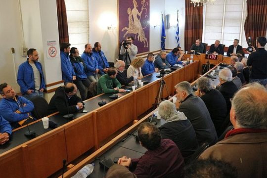 «Ελαμψε» διά της απουσίας της η Ν.Δ.