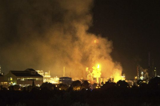 Φονική έκρηξη σε εργοστάσιο πετροχημικών στην Ταραγόνα της Ισπανίας