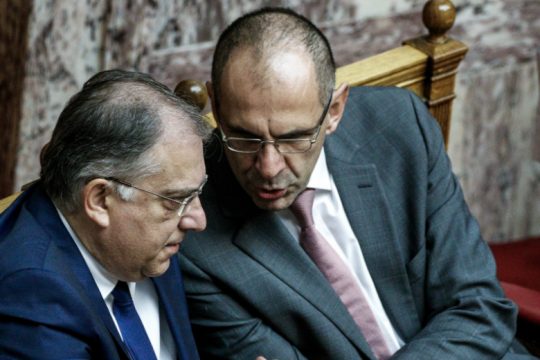 Διαφωνίες στην κυβερνητική σύσκεψη για το προσφυγικό