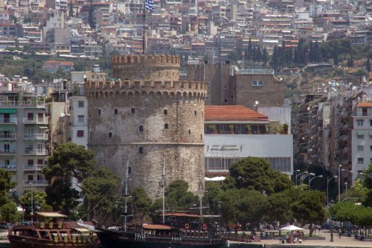 Να μην ξεσπιτωθούμε για χάρη της βραχυχρόνιας μίσθωσης