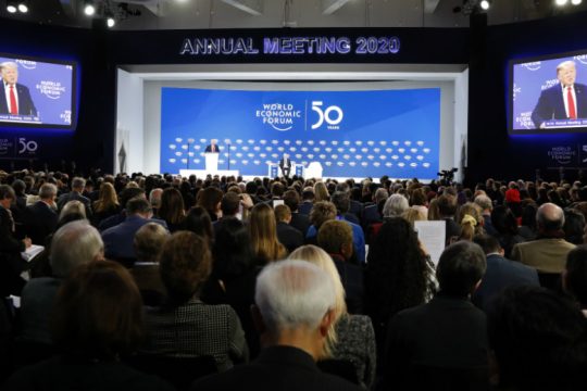 «Κόντρα» ΗΠΑ – Κίνας για τον προστατευτισμό